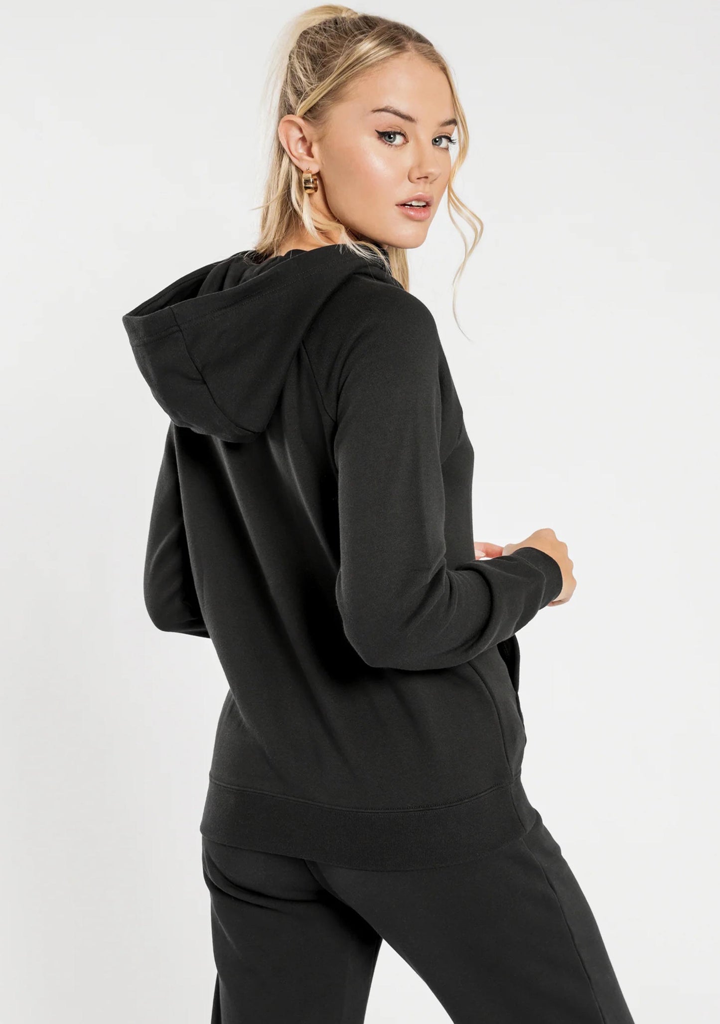 Nike Womens Sportswear Essential Fleece Funnel-Neck Hoodie