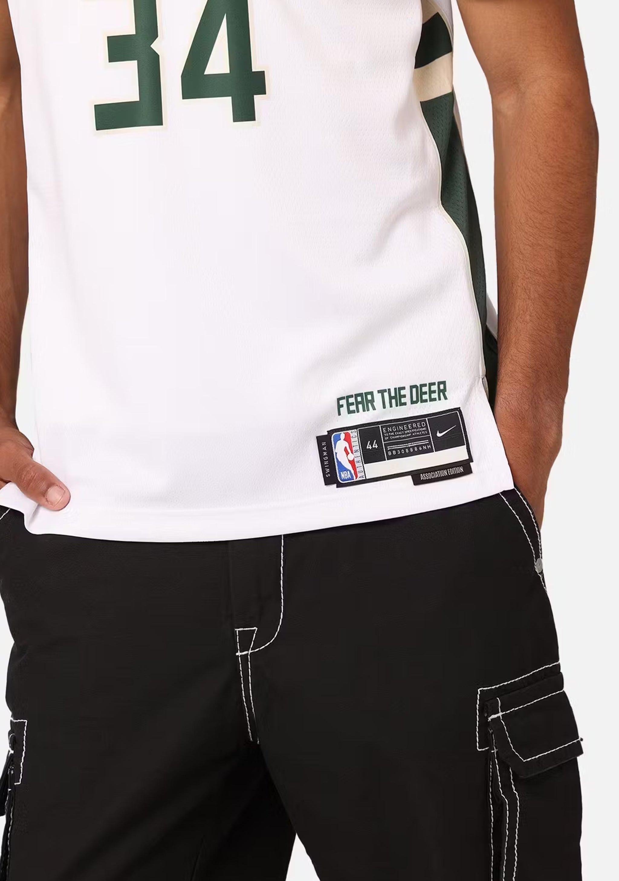 Nike Men's Giannis Antetokounmpo Milwaukee Bucks Dri-FIT Swingman Jersey