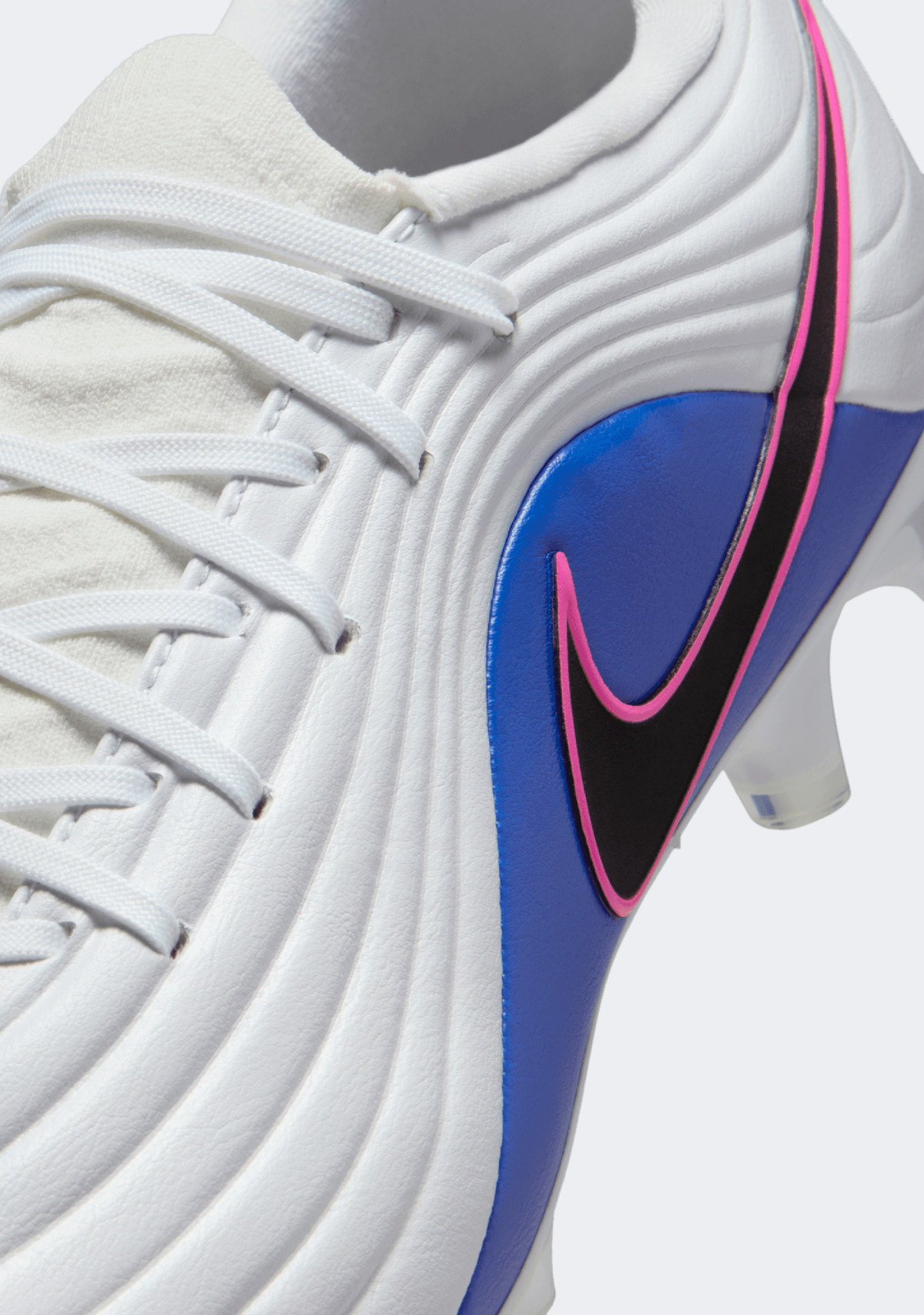 Nike Tiempo Maestro Academy FG/MG Football Boots