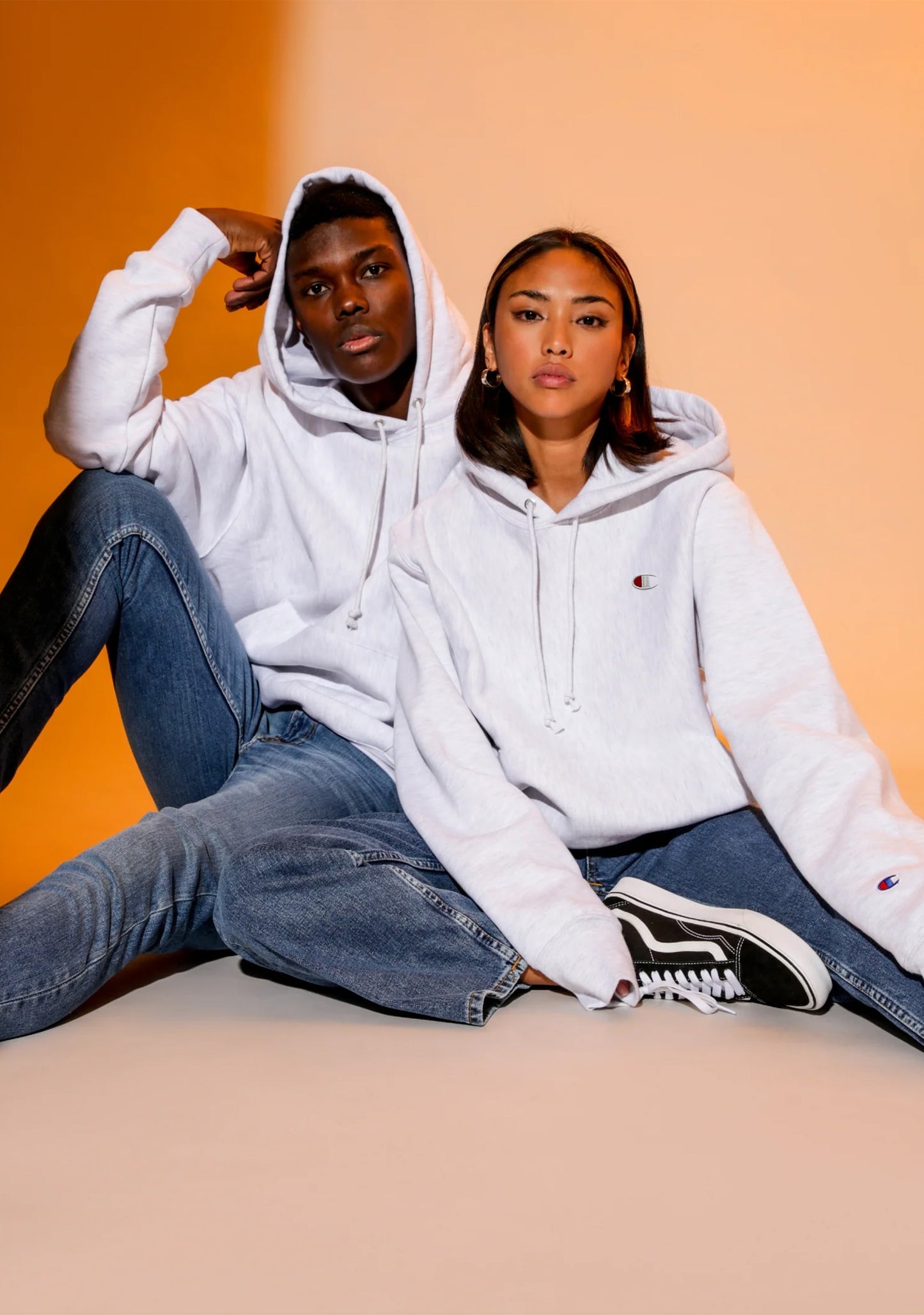Champion Women's Reverse Weave Small Logo Hoodie Silver Grey