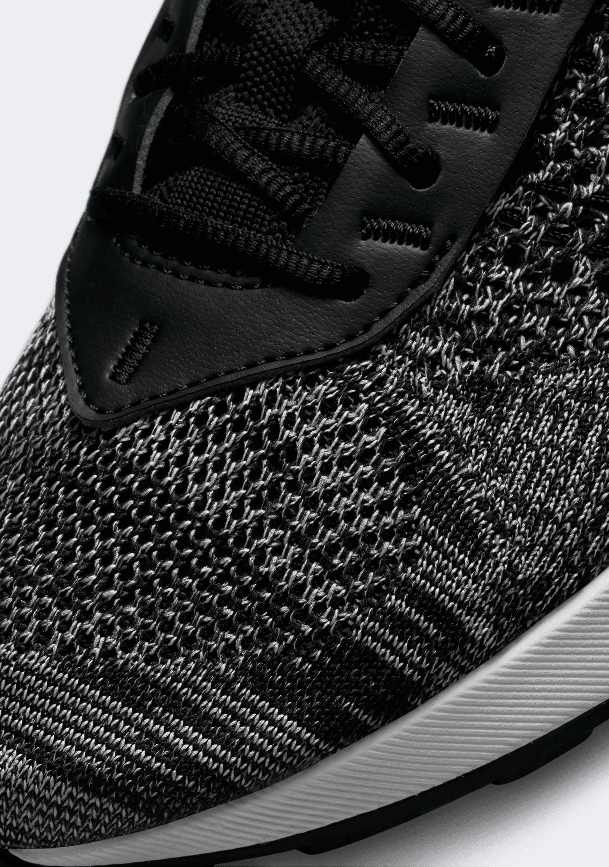 Nike Women's Air Max Flyknit Racer