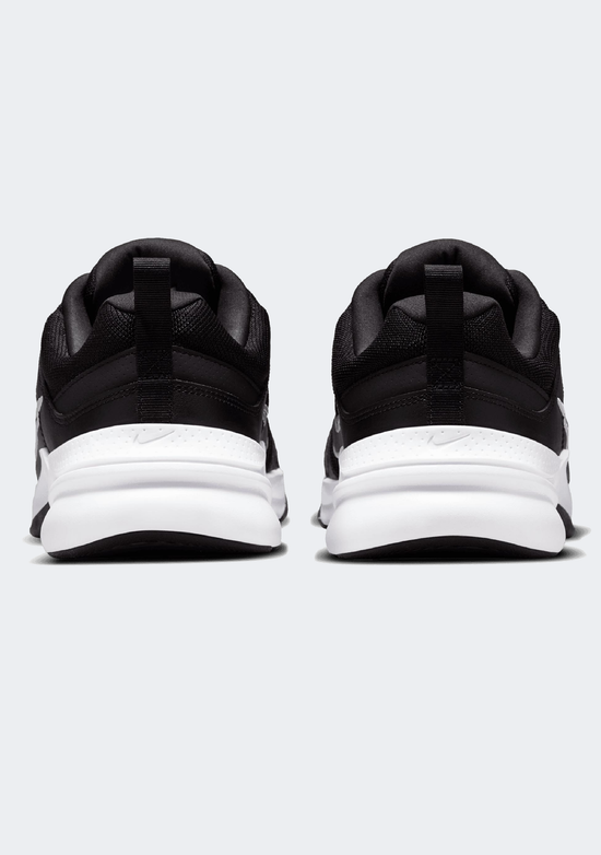 Nike Men’s Defy All Day (4E Width)
