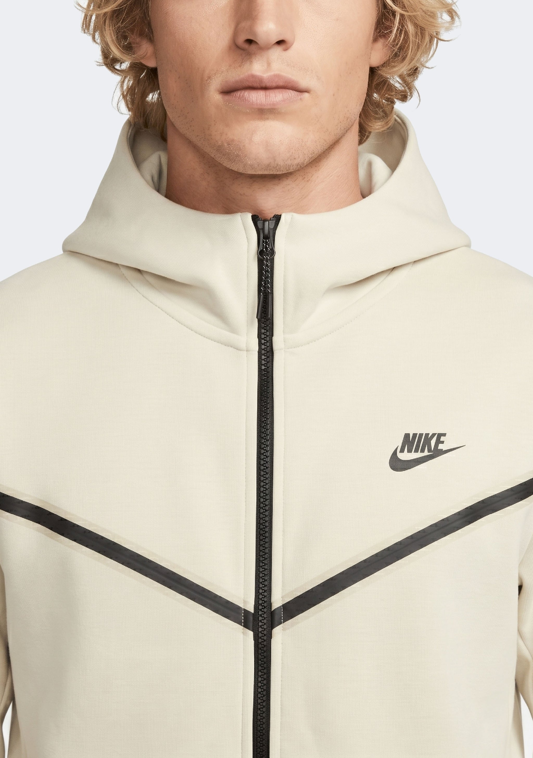Nike Men's Fleece Windrunner Full-Zip Jacket