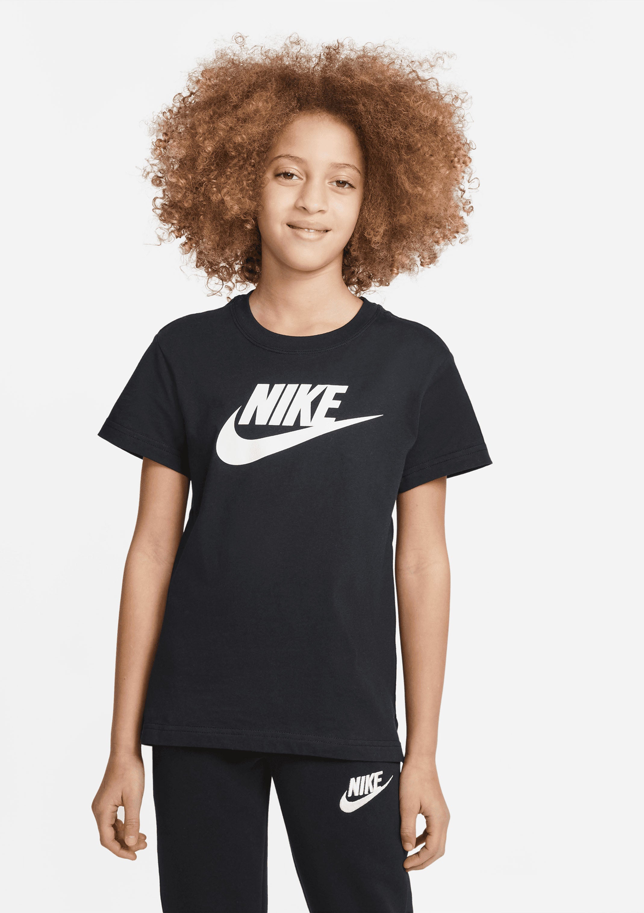 Nike Girl’s Basic Futura Tee Black