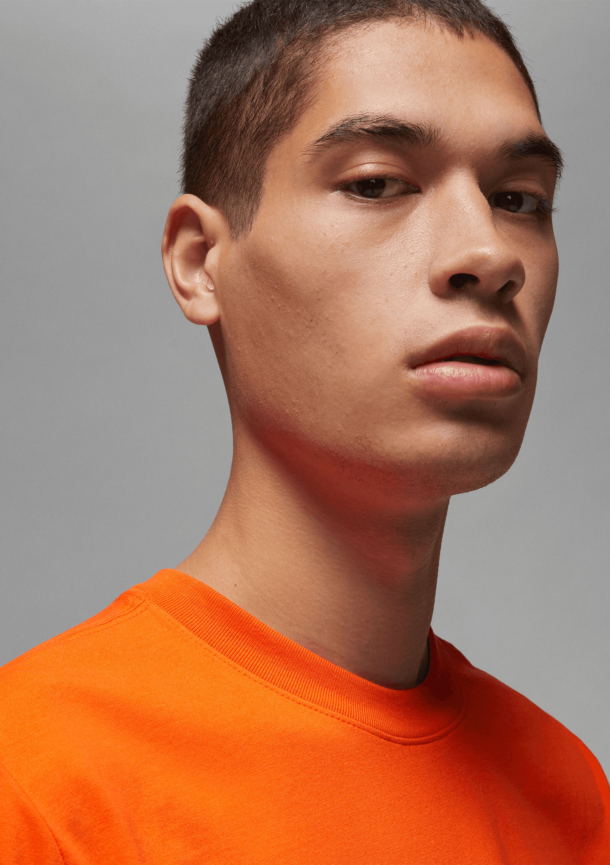 Nike Men’s Jordan Flight MVP Graphic T-Shirt Orange
