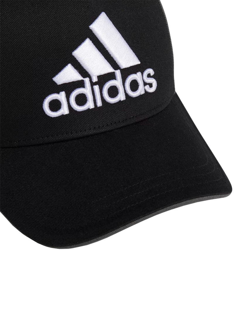 Kids hotsell adidas hats