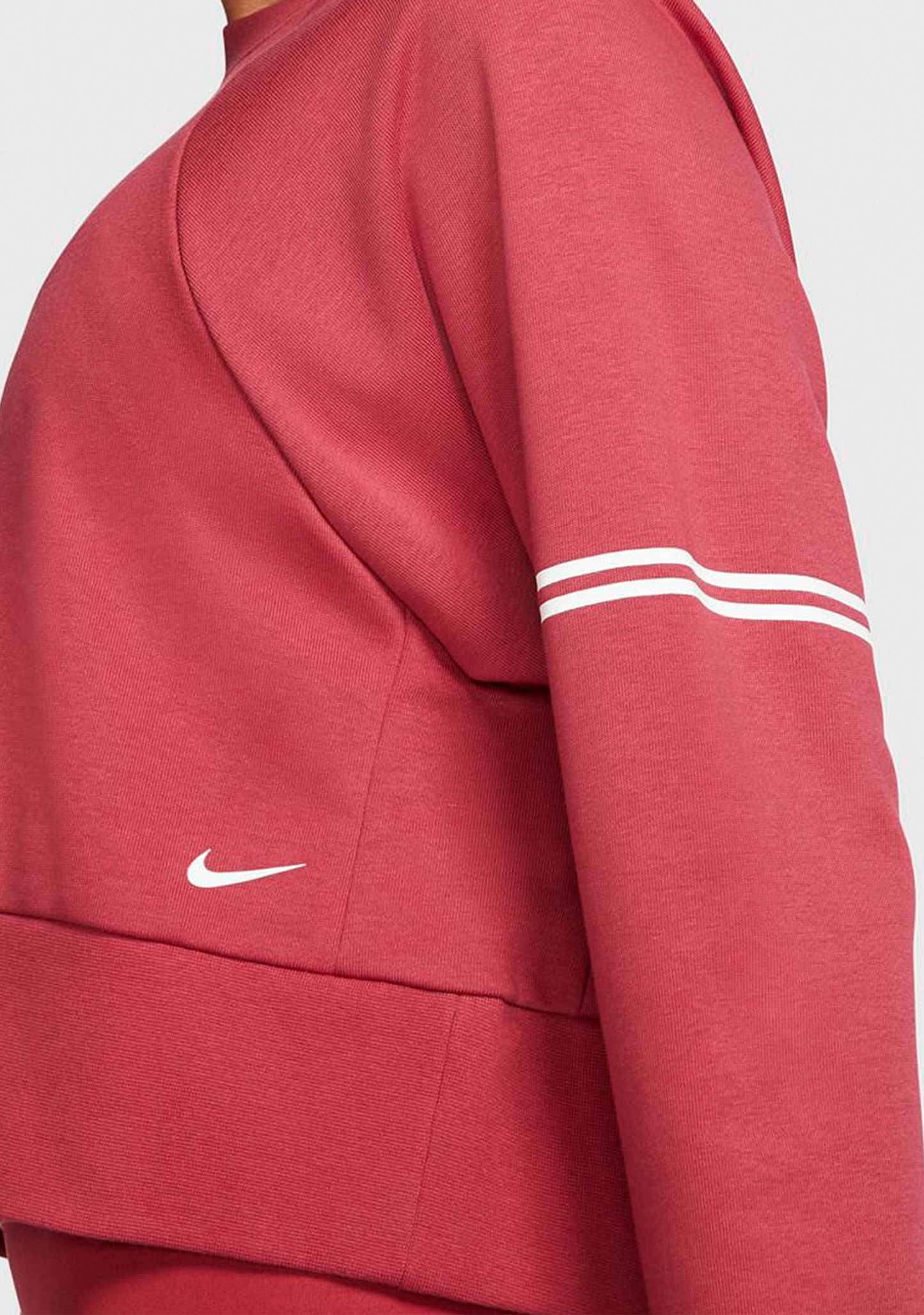 Nike Women's Pro Dri-Fit Get Fit Crew Wild Berry