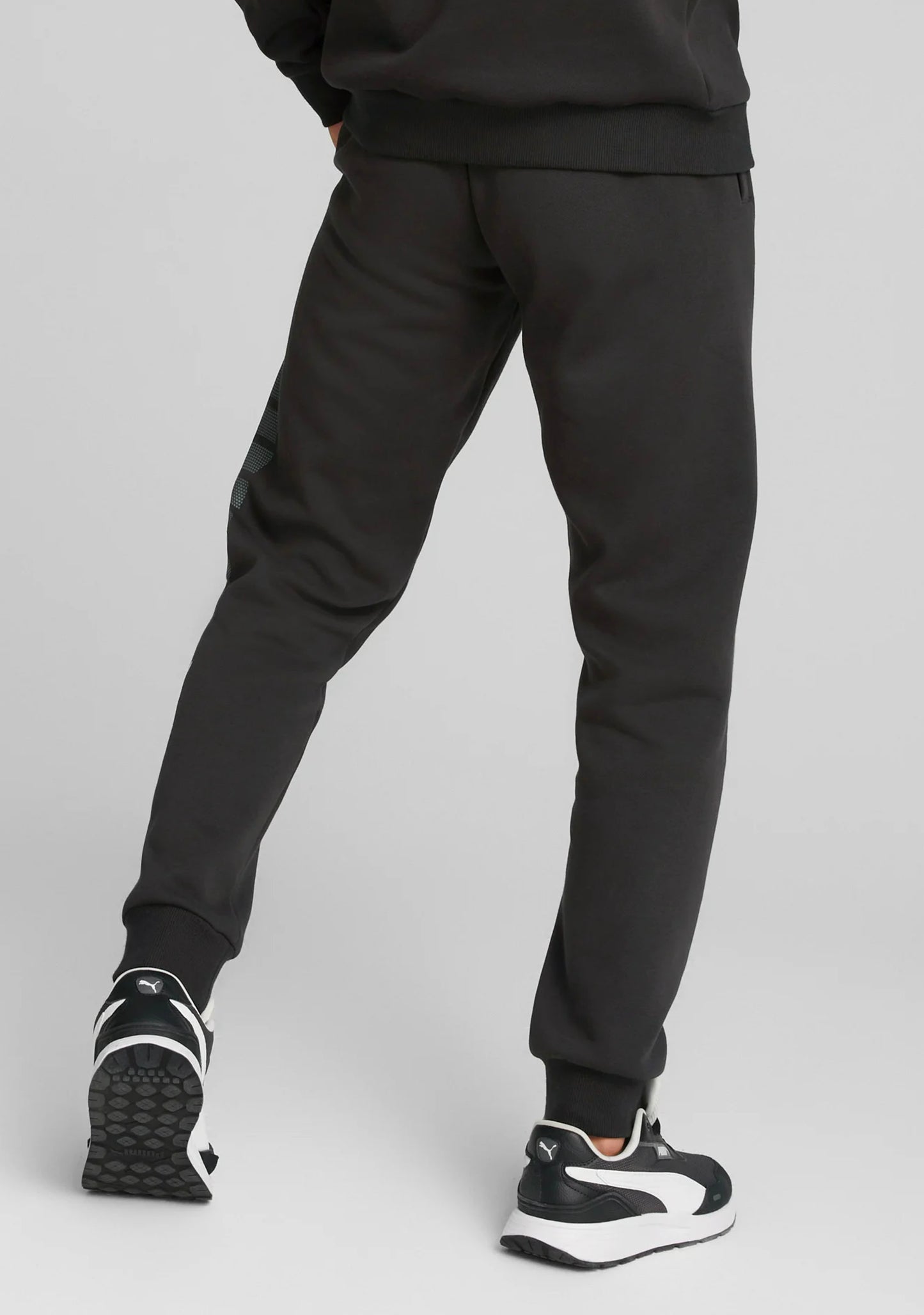 Puma Men's Essential+ Logo Lab Sweatpants Black