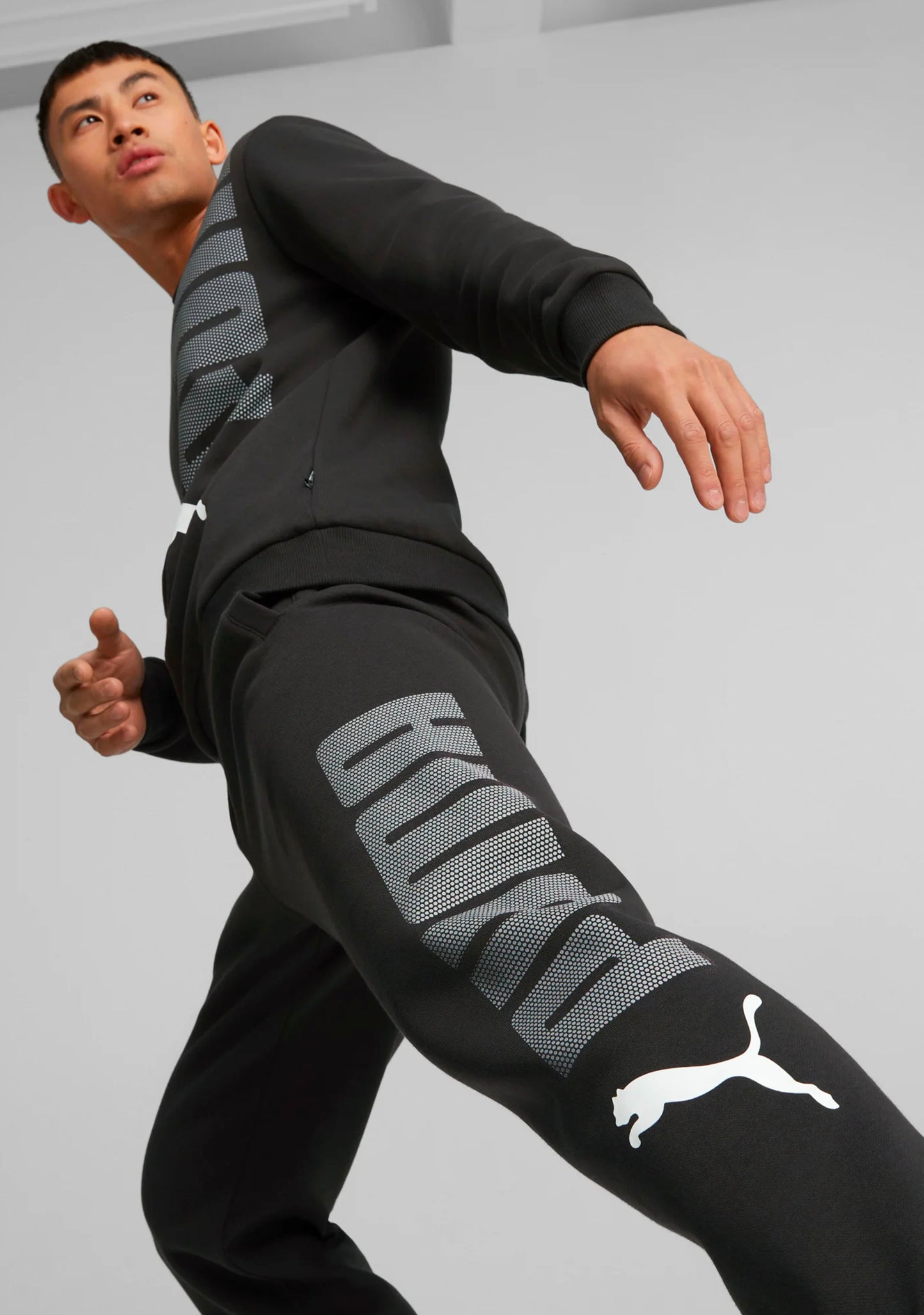 Puma Men's Essential+ Logo Lab Sweatpants Black