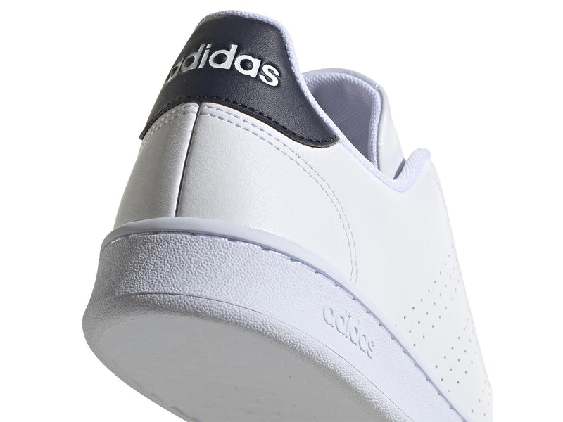 Adidas vs clearance advantage herren